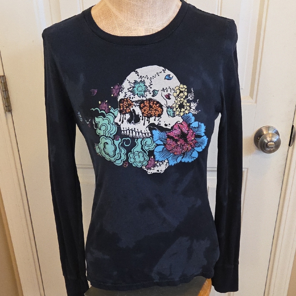 Rhinestone Skull Graphic Longsleeve Tshirt